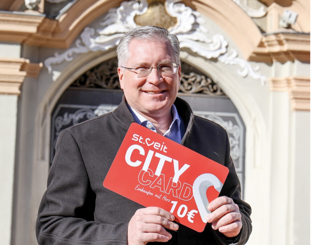 "Diese Initiative ist eine Win-win-Situation für den lokalen Handel und unsere Bürgerinnen und Bürger“, so Bürgermeister Martin Kulmer. | Foto: Stadt St. Veit