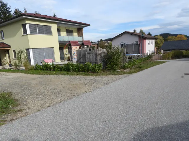Begegnungszone im Bereich Siedlungsstraße Marktfeld in Münzbach? Die Bewohner der Siedlung werden befragt.  | Foto: Zinterhof