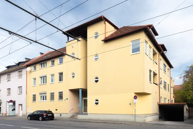 Heute findet sich ein Mehrparteienwohnhaus an der Adresse. | Foto: Konstantinov