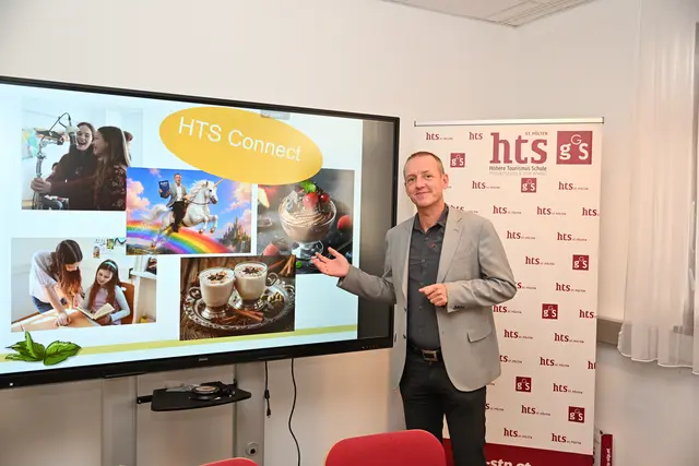 Direktor Michael Hörhan freute sich bei der Begrüßung über die innovativen Projekte und das große Interesse daran. | Foto: Haiderer