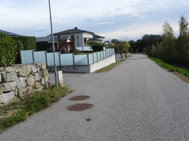 Begegnungszone im Bereich Siedlungsstraße Marktfeld in Münzbach? Die Bewohner der Siedlung werden befragt.  | Foto: Zinterhof