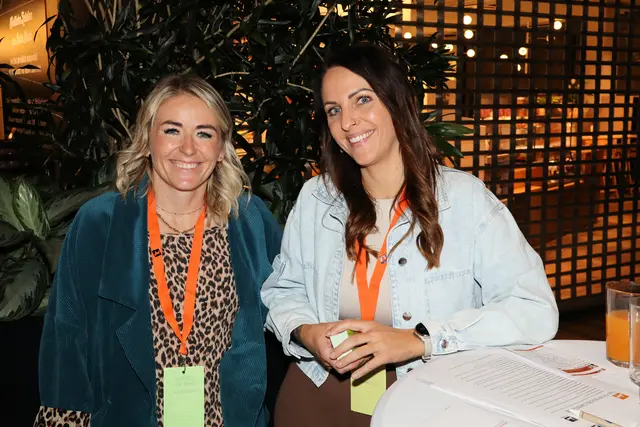 Kerstin Bauer (r.) und ihr Team organisierten das Speed Dating. | Foto: Cescutti