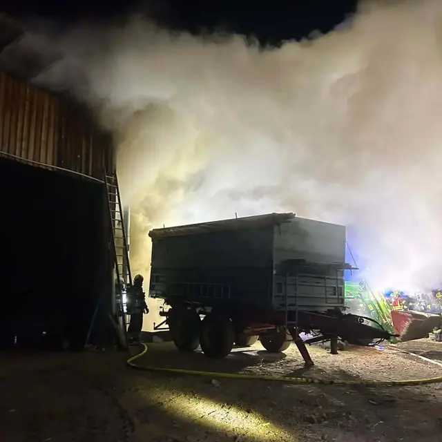 In Eberndorf stand eine Getreidetrocknungsanlage in Brand. | Foto: Freiwillige Feuerwehr Eberndorf