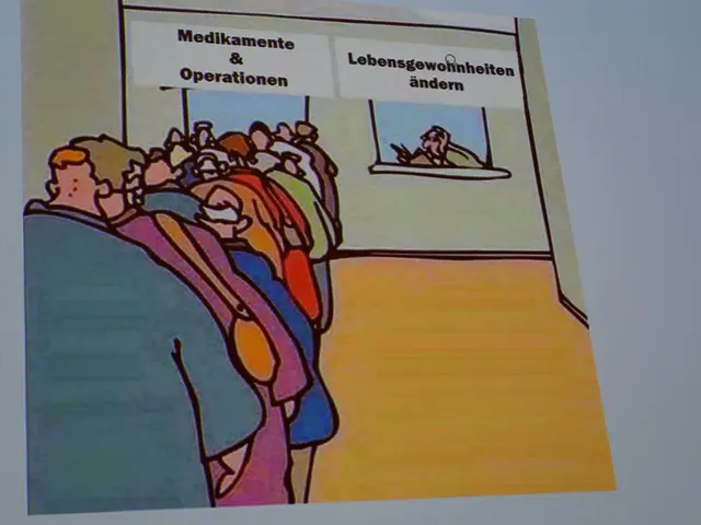 Seniorencafé im Gasthaus Samböck  mit dem Allgemeinmediziner Dr. Marklus Klösch.  | Foto: Zinterhof