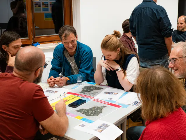 Bei der Zukunftswerkstatt entwickelten Bewohnerinnen und Bewohner gemeinsam Ideen für kurze Alltagswege und mehr Aufenthaltsqualität am Alsergrund. | Foto: LA21/Alex Hauff