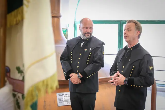 Mario Abl bedankte sich bei den Knappschaften und der Brauerei Göss sowie den vielen Unterstützern der Steirischen Eisenstraße, die diese besondere Tradition seit vielen Jahren mittragen. | Foto: Armin Russold