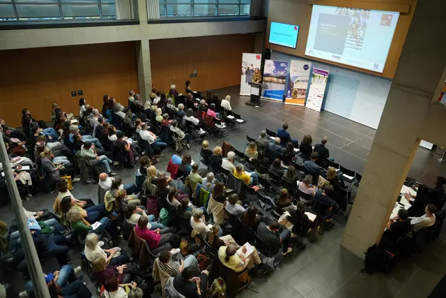 Rund 170 Fachleute und Interessierte kamen zur 16. Tiroler Integrationsenquete „Einsam in der Vielfalt" ins Landhaus nach Innsbruck. | Foto: Land Tirol/Saxl