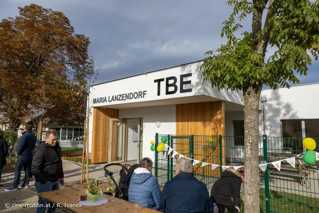 Der Neuzubau für Gruppe 2 und Tagesbetreuungseinrichtung der Gemeinde. | Foto: cine-motion.at / R. Ivanek
