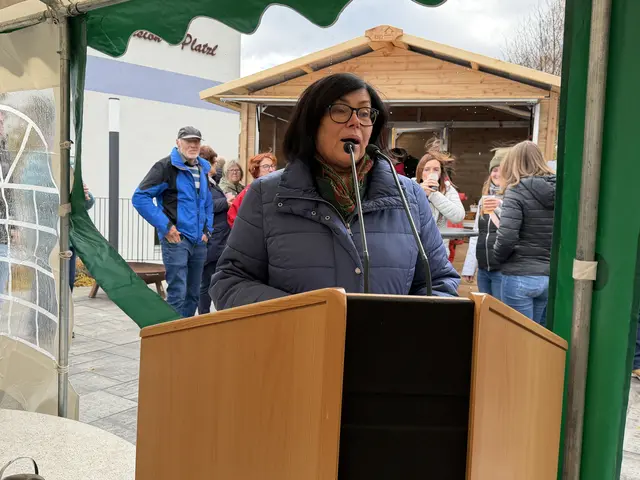 Spitals Bürgermeisterin Maria Fischer bei ihrer Ansprache.  | Foto: MeinBezirk/Angelina Koidl