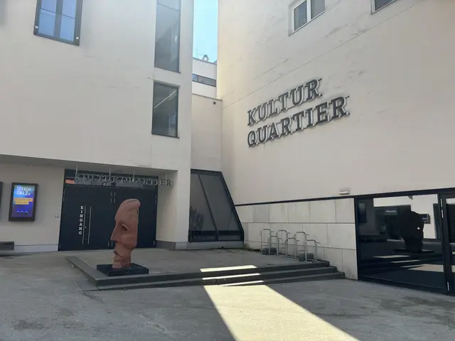 Am Mittwoch, 21. Oktober, wurden im Kultur Quartier in Kufstein 37 Menschen ausgezeichnet.  | Foto: Barbara Fluckinger
