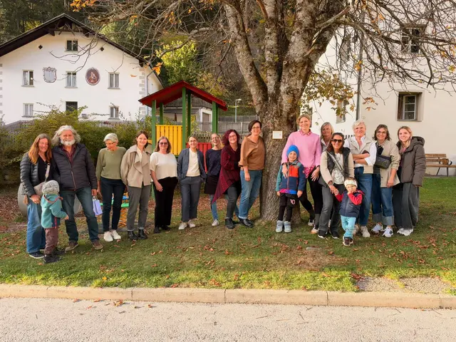 Das Sternenkinder-Vernetzungstreffen auf der Kronburg bot Raum für Begegnung, Austausch und gemeinsames Gedenken.
 | Foto: Sonnweber