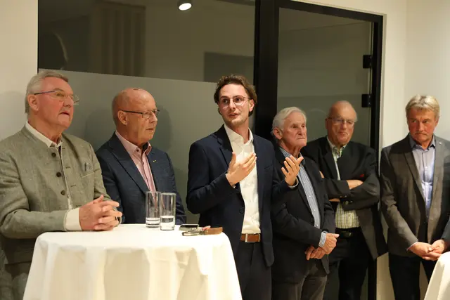 Beim Eröffnungs-Empfang | Foto: Raiffeisenbank Perg