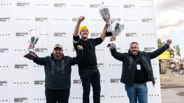 Sieger Bernard Vogt (Deutschland, Mitte), 2. Platz Sebastian Enevoldsen (Dänemark, links), 3. Platz Konrad Herndler (Österreich, rechts) | Foto: Volvo Operators Club