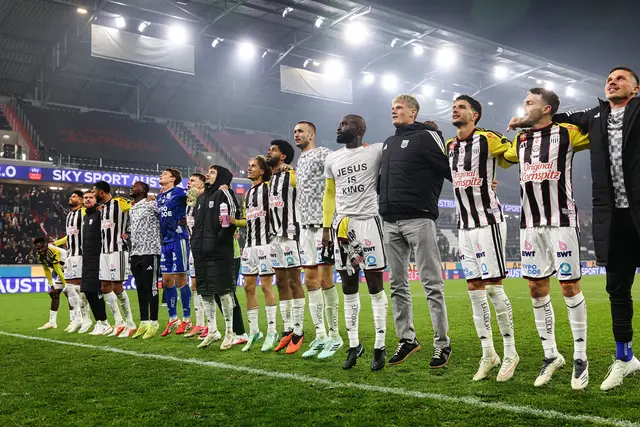 Sie sprangen, sie sange, sie jubelten: Die LASK-Kicker bewiesen nicht Moral, sondern auch Durchaltevermögen und durften am Ende völlig vedient den Einzug ins Viertelfinale jenes Bewerbes feiern, in dem sie aktueller Titelverteidiger sind. | Foto: Reischl
