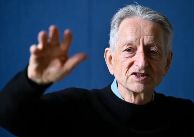 Er gilt als KI-Pionier und ist Physik-Nobelpreisträger: Geoffrey Hinton kann dem Vorschlag für ein KI-Zentrum der Vereinten Nationen (UNO) in Wien einiges abgewinnen. | Foto: APA-Images / APA / HANS KLAUS TECHT