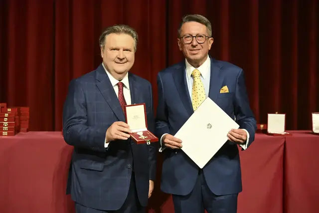 ÖVP-Klubobmann Alexander Maly (rechts) hat sich entscheidend für das Anwohnerparken eingesetzt.  | Foto: Stadt Wien/Christian Jobst