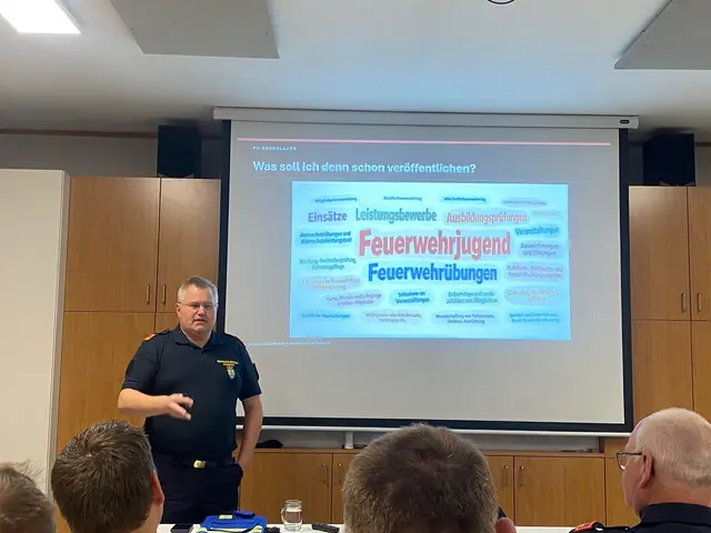 Wolfgang Thürr mit einem Vortag zum Thema Öffentlichkeitsarbeit. | Foto: Thürr