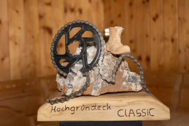 Die begehrte Trophäe der Hochgründeck-Classica | Foto: Wolfgang Gschwandtner