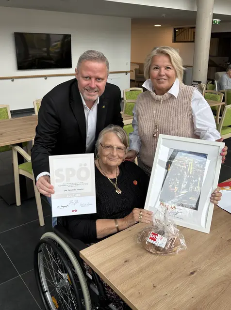 Veronika Schuster mit Rainer Spenger und Sabine Bugnar. | Foto: SPWRN