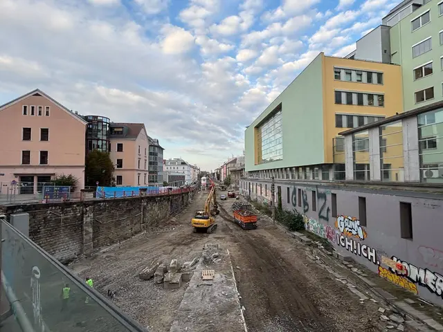 Die Arbeiten zwischen Wien Mitte und Donaukanal sorgen für einen Parkplatzschwund in der Landstraße. | Foto: Nathanael Peterlini/MeinBezirk