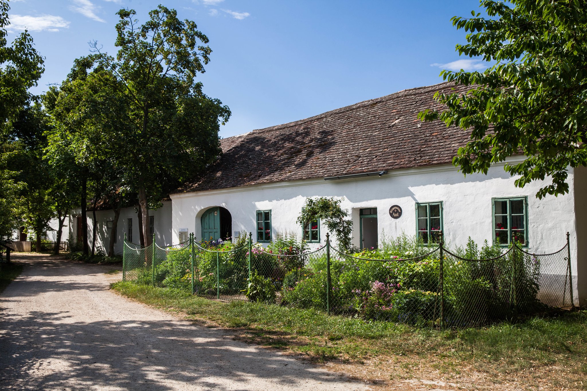Saisonstart und 40-Jahre-Jubiläum im Museumsdorf Niedersulz