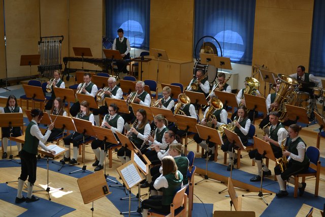 Regau menschen kennenlernen, Raaba uni leute kennenlernen. Reiche m nner kennenlernen aus aspach. Hagenberg im mhlkreis studenten dating. Regau menschen kennenlernen Oberwart single kennenlernen