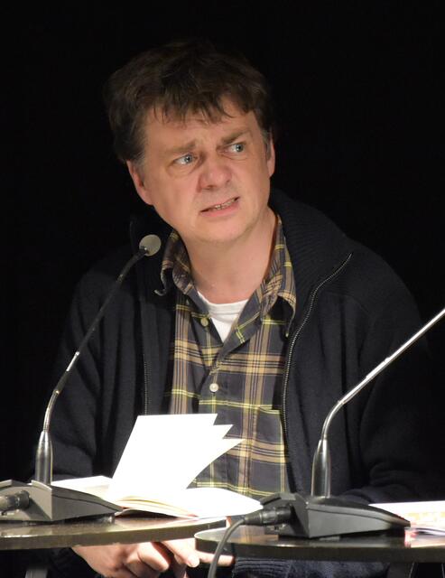 Radek Knapp liest aus seinem neuen Buch.