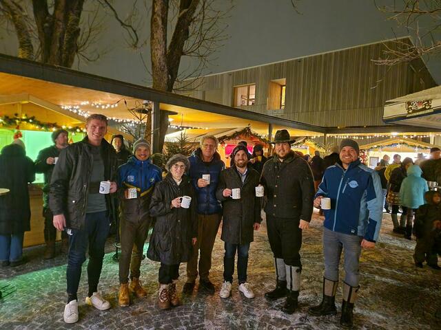 Beliebter Treffpunkt. Der Christkindlmarkt in Natters öffnet wieder seine Pforten. | Foto: privat