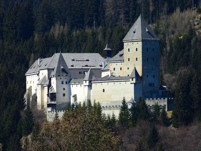 Schloss Moosham im Lungau  | Foto: Josef Lankmayer