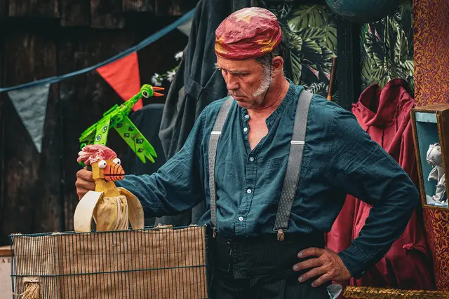 "Compagnie Le Chat Fou" präsentiert ein Puppentheater für Jung und Alt. | Foto: Commune de Verrières en Anjou