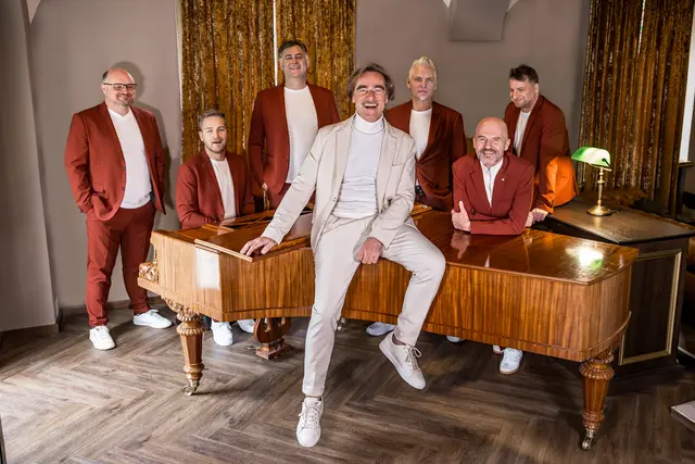 Der Hot Panty Road Club ist in Weihnachtsstimmung - "funky" natürlich. | Foto: Manuele Fuchs