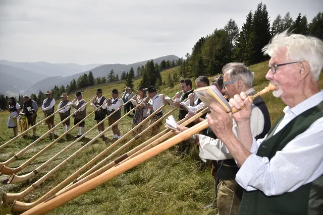 15. Alphorn-, Weisen- und Jagdhornbläsertreffen am Katschberg am 13. und 14. September 2025 | Foto: Roland Holitzky (Tourismusverband Rennweg am Katschberg)