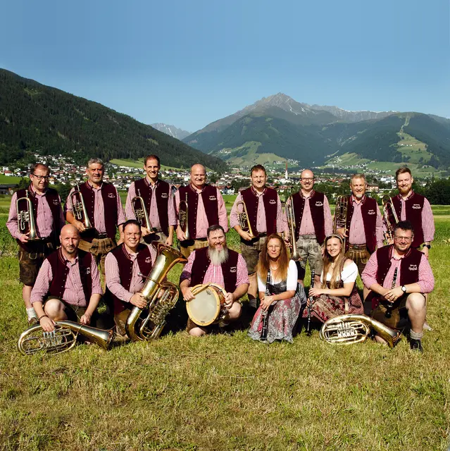 Die Blaskapelle AlpenDudler freut sich auf zwei tolle Abende mit viel Musik und guter Laune! | Foto: AlpenDudler