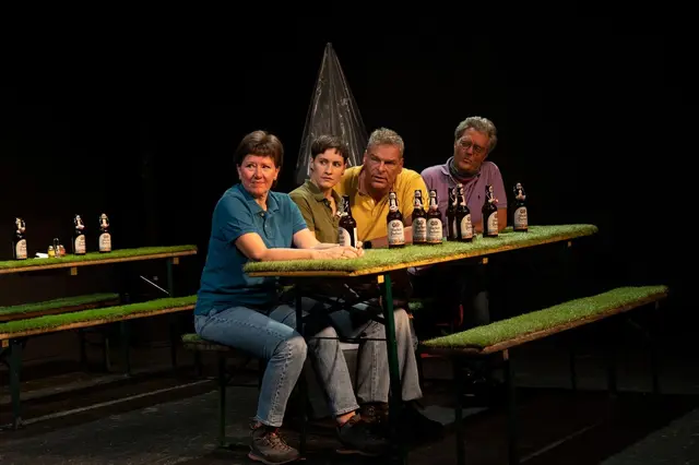 Almrausch - oder: Die Rückabwicklung“ von Alois Schöpf im Westbahntheater. | Foto: Westbahntheater 