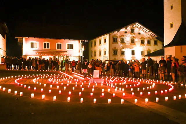 Einstimmung auf Allerheiligen: Bei der "Nacht der 1.000 Lichter" (Archivbild) | Foto: Foto Christine