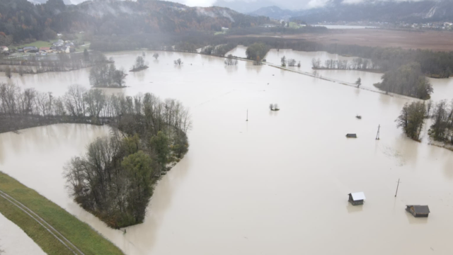 Hochwasser: Der Pressegger See ist ein natürliches Rückhaltebecken. | Foto: RMK