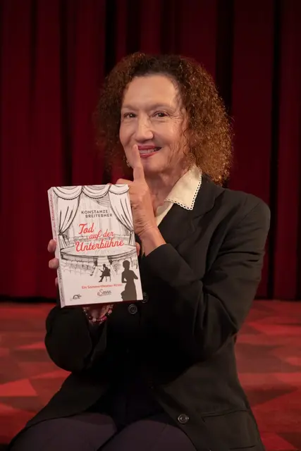 Die bekannte Schauspielerin Konstanze Breitebner liest aus ihrem neuen Krimi „Tod auf der Unterbühne“ | Foto: privat