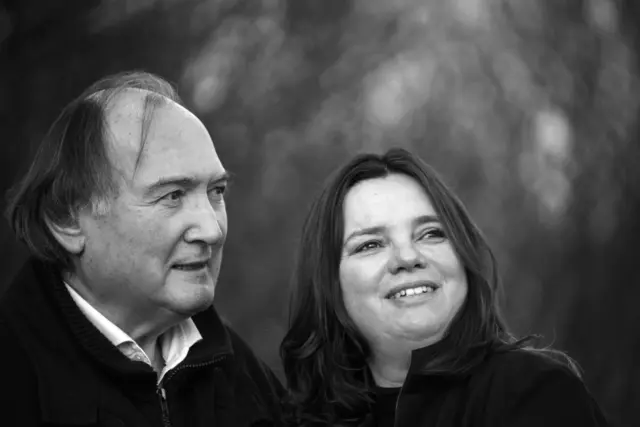 Cecilia Sipos (Violoncello) und Claus-Christian Schuster. | Foto: Lukas Drechsel-Burkhard