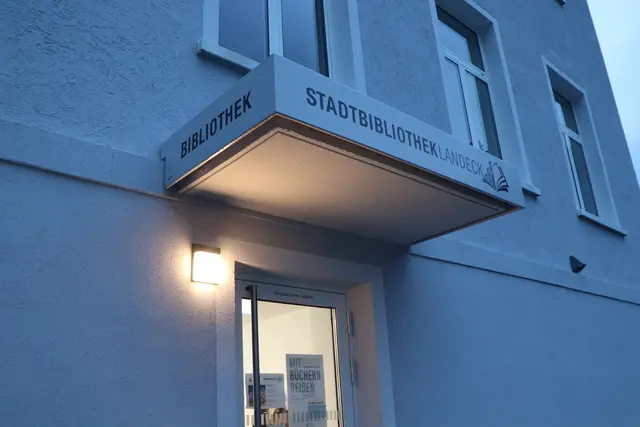 Die Stadtbibliothek Landeck lädt zur Lesung ein. | Foto: Celina Leitner