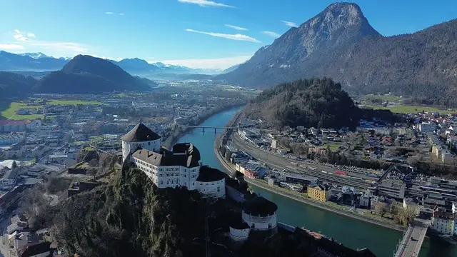 Die neue Stadtbuch-Edition trägt den Titel „Aufwühlende Jahre“. | Foto: Simon