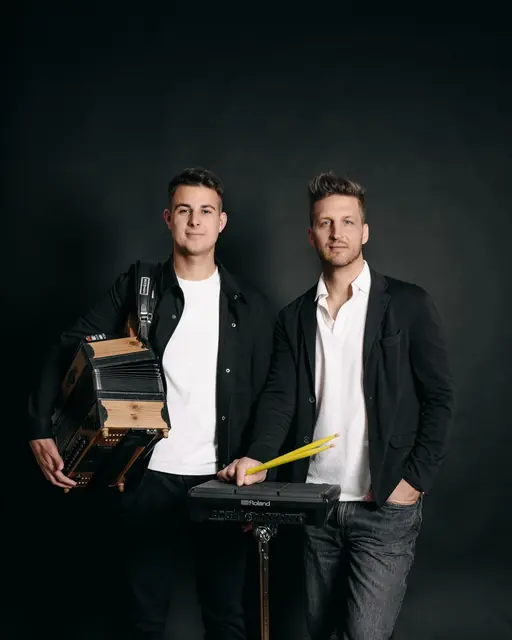 Simon &amp; Mac gastieren am 6. Dezember in Hochfügen.  | Foto: Management