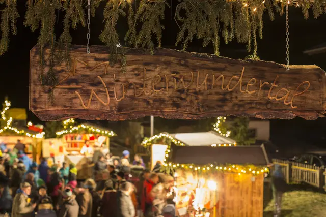 Am 29. November startet wieder der alljährliche Adventmarkt in Feichten "Das Winterwundertal" | Foto: TVB-Tiroler-Oberland-Kaunertal-Daniel-Zangerl-