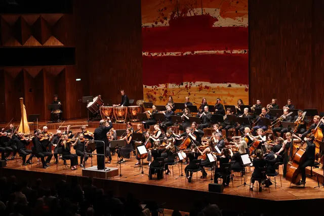 Das Uniorchester Innsbruck und sein Dirigent Claudio Büchler bringen zum Semesterabschluss am 17. Jänner 2026 im Congress Innsbruck ein abwechslungsreiches Programm auf die Bühne. | Foto: Peer