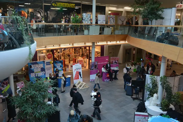 Bei der Karrieremesse 2026 Ready2Work gilt das Motto: „Deine Chance, dein Weg, deine Zukunft!“. Willkommen sind alle, die ihre Karriere (neu-)starten wollen.   | Foto: Standortmarketing Kufstein