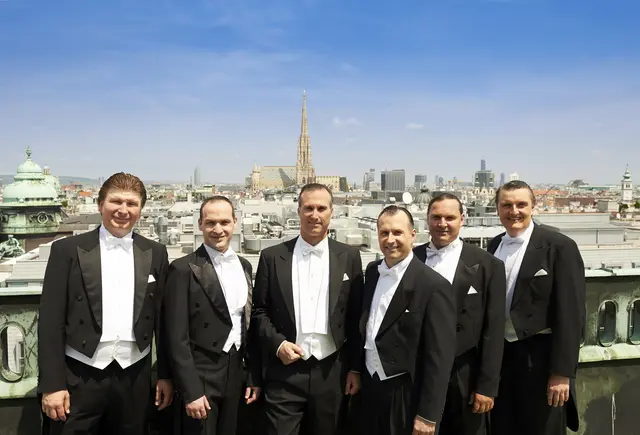 Die Wiener Comedian Harmonists begrüßen das neue Jahr. | Foto: Pöhn