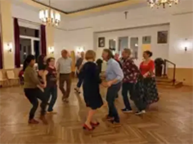 Foto: Salsa Rueda de Casino in Baden bei Wien Silvia Gill