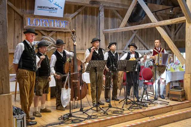 Aufspielen werden am 24. Jänner 2026 im Kubinsaal Schärding sowohl die Aspacher Tridoppler (Bild) als auch die Schärdinger Tanzlmusi.  | Foto: Aspacher Tridoppler