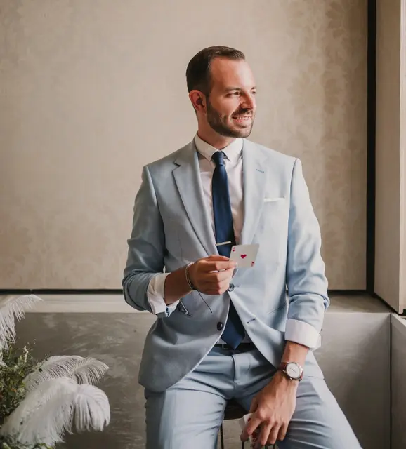 Seit über 18 Jahren steht Benjamin Sauseng als Zauberkünstler auf der Bühne. | Foto: Weber Grill