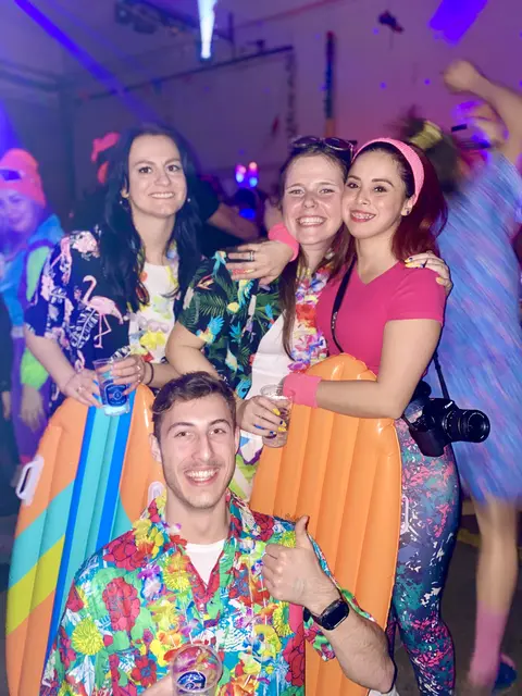 Der 1. UBVS lädt zum legendären GSCHNAS – LACK &amp; LEDER!
Am 14. Februar wird ab 21 Uhr im Burschenhaus gefeiert. | Foto: Alejandra Ortiz