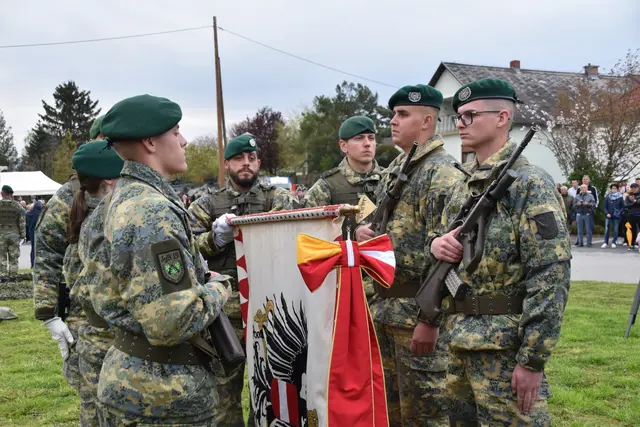 Eine feierliche Angelobung für 100 Rekrutinnen und Rekruten findet in Lackenbach statt. | Foto: Michael Strini